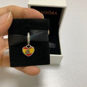 Pandora Spain Flag pendant